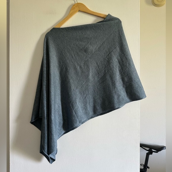 Kerisma Sweaters - Kerisma Mercerized Wool Blend Teal Eden II Poncho OS EUC